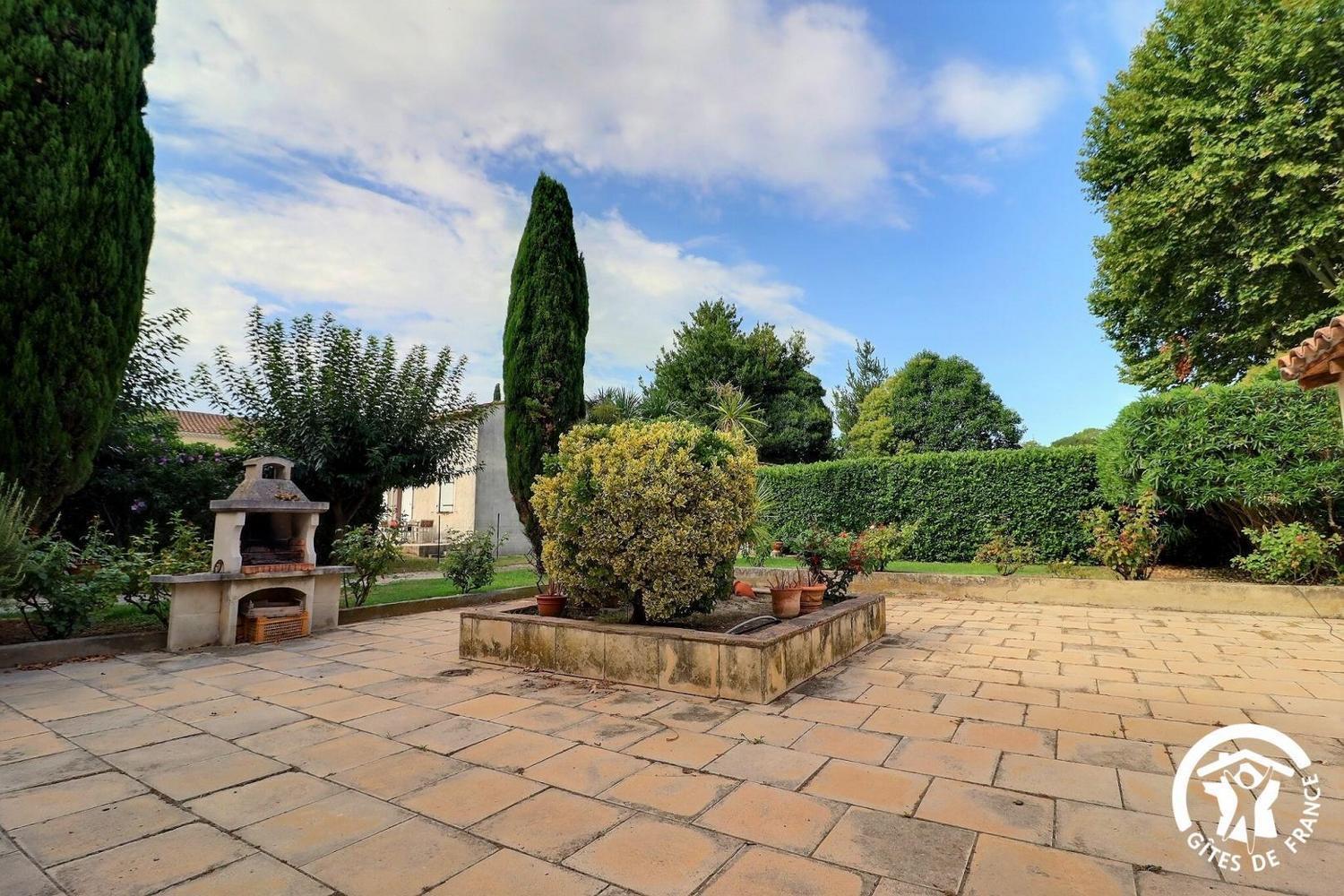 Villa Mariella Arles Esterno foto